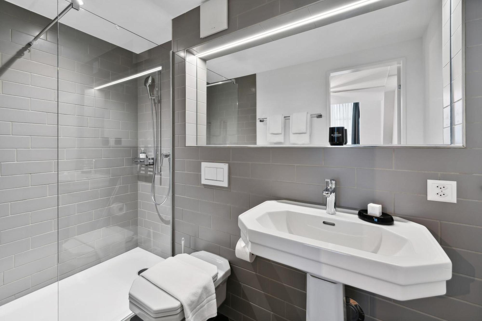 Glandon Rooms Haldenhof - Self-Check-In Lucerne Bagian luar foto