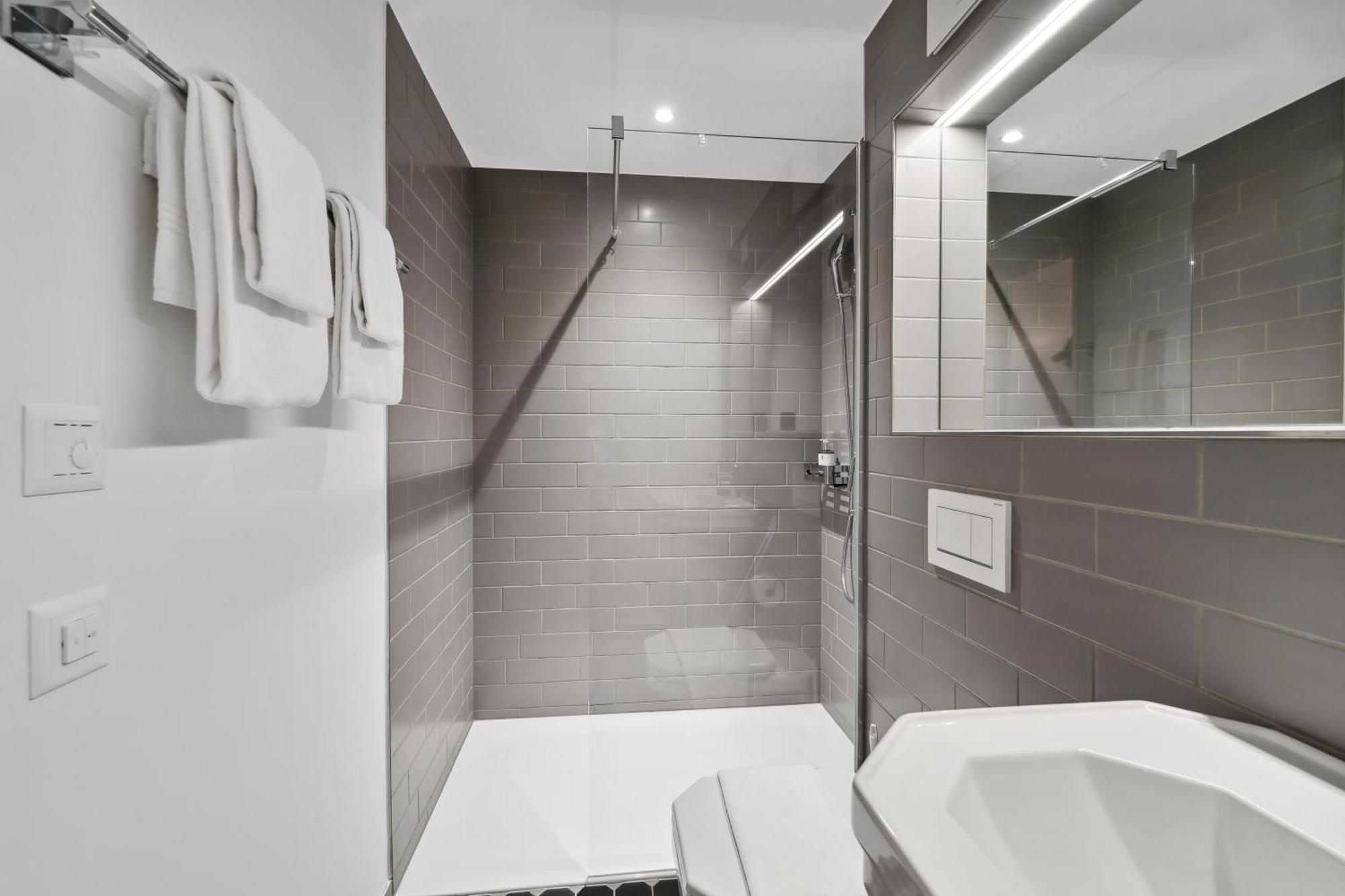 Glandon Rooms Haldenhof - Self-Check-In Lucerne Bagian luar foto